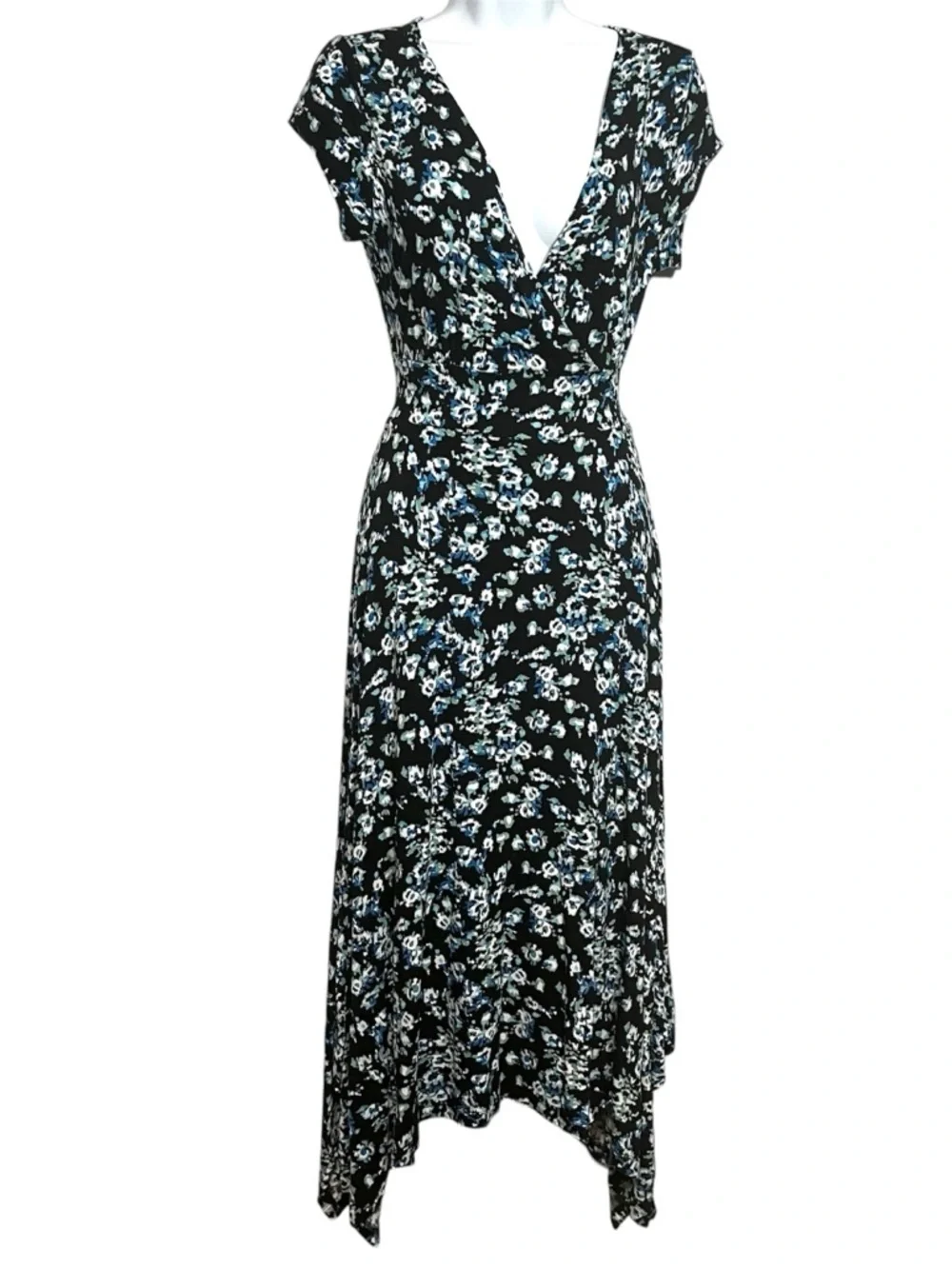 Floral Midi Dress Blue Accents Size Medium Super Soft Wrap Tie Back Boho - Picture 1 of 8